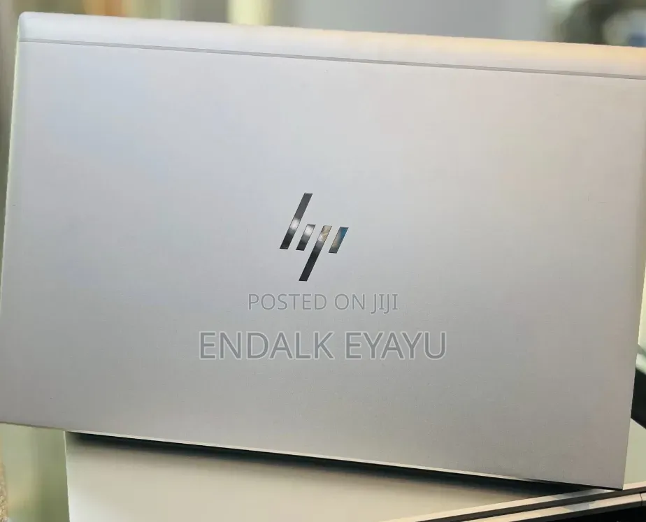 New Laptop HP EliteBook 845 G8 16GB AMD Ryzen 7 SSD 512GB
