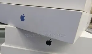 New Laptop Apple MacBook Pro 2025 M5 36GB Apple M5 Pro SSD 2T