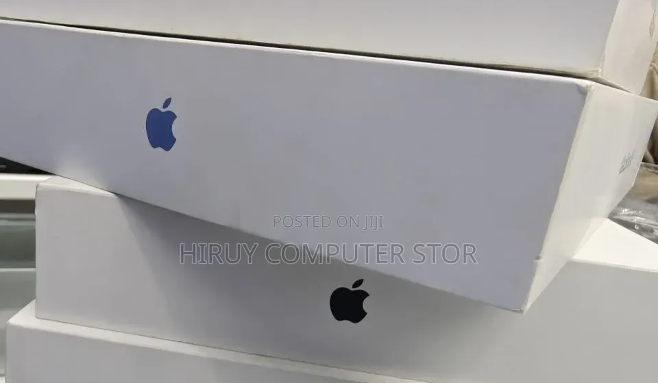 New Laptop Apple MacBook Pro 2025 M5 36GB Apple M5 Pro SSD 2T