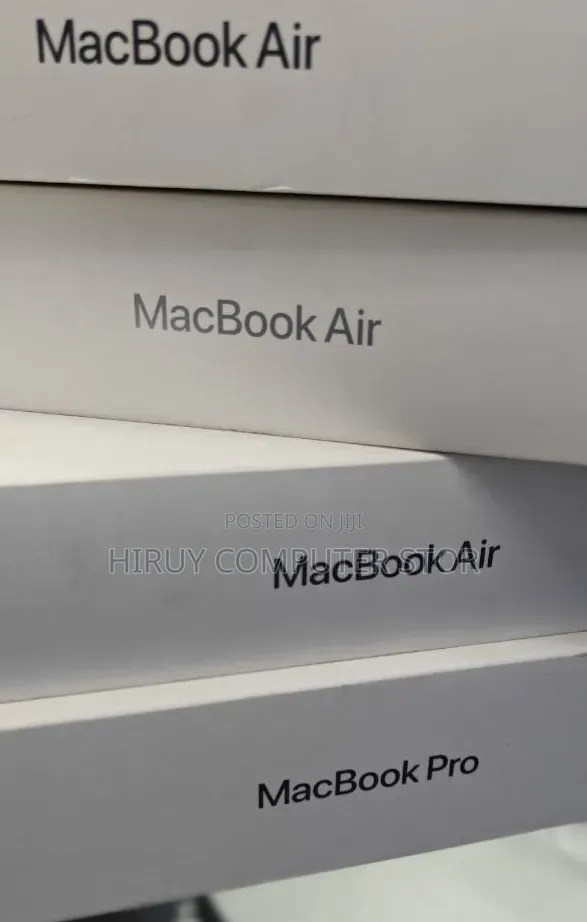 New Laptop Apple MacBook Pro 2025 M5 36GB Apple M5 Pro SSD 2T