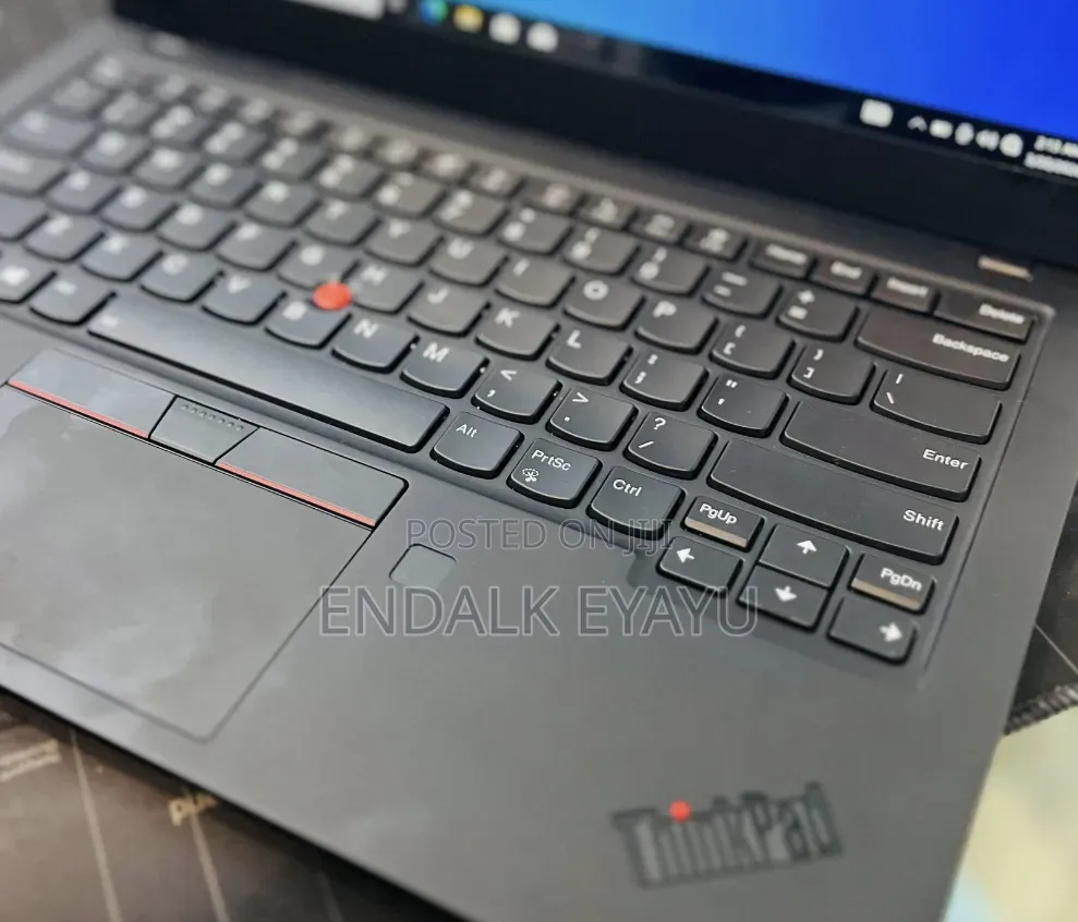 New Laptop Lenovo ThinkPad X1 Carbon 16GB Intel Core i7 SSD 512GB