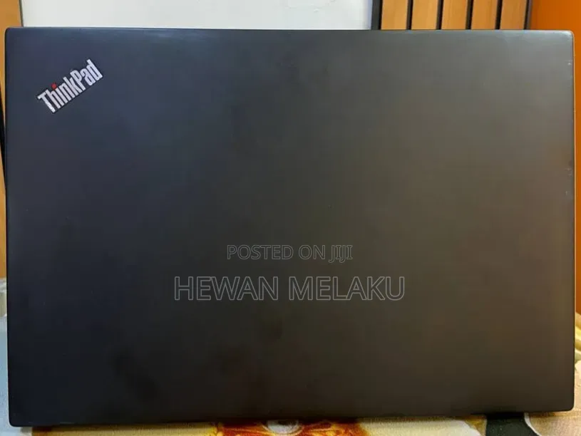 New Laptop Lenovo ThinkPad T490s 8GB Intel Core i5 SSD 512GB