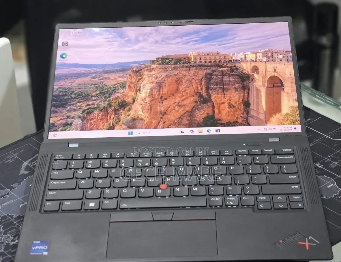 New Laptop Lenovo ThinkPad X1 Carbon 16GB Intel Core i7 SSD 512GB