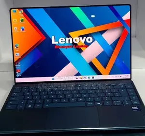 New Laptop Lenovo Yoga Slim 7 32GB Intel Core Ultra 7 SSD 1T