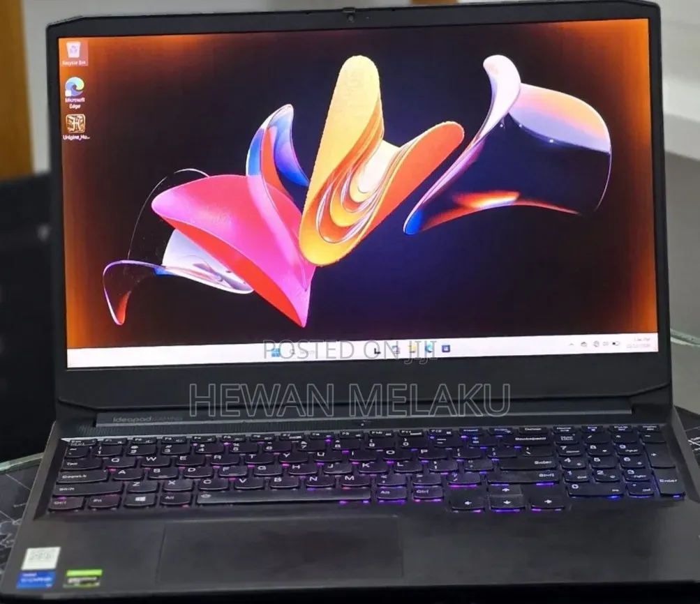 New Laptop Lenovo Ideapad 3 8GB Intel Core i5 SSD 512GB