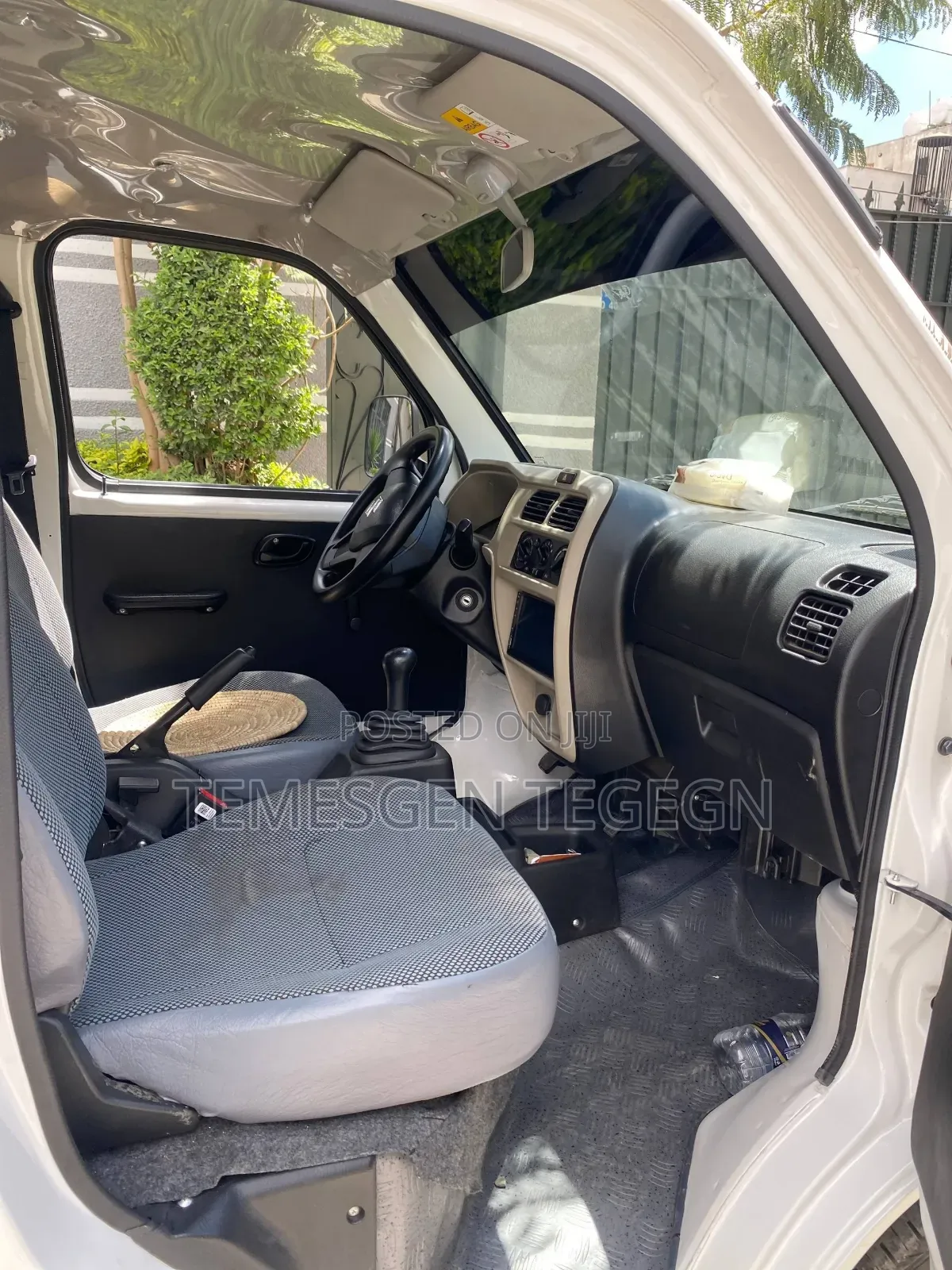 Suzuki Eeco 2025 White