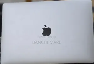 New Laptop Apple MacBook Pro 2020 M1 16GB Apple M1 SSD 256GB