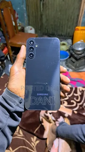 Samsung Galaxy A24 128 GB Black