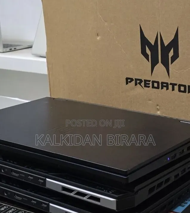 New Laptop Acer Predator Helios Neo 16 16GB Intel Core i9 SSD 1T