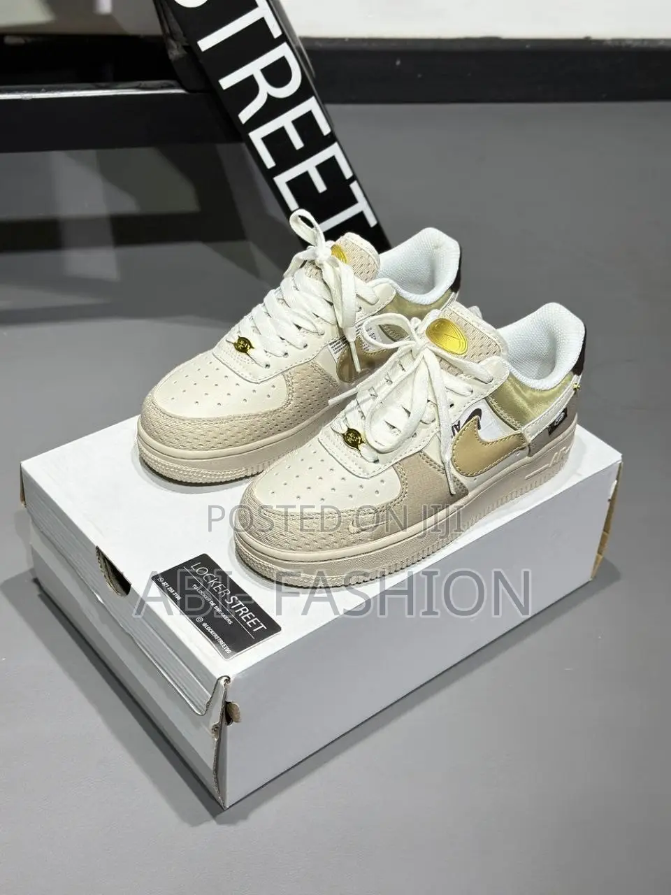 Nike Air Force 1 Low Sneakers – New Arrival