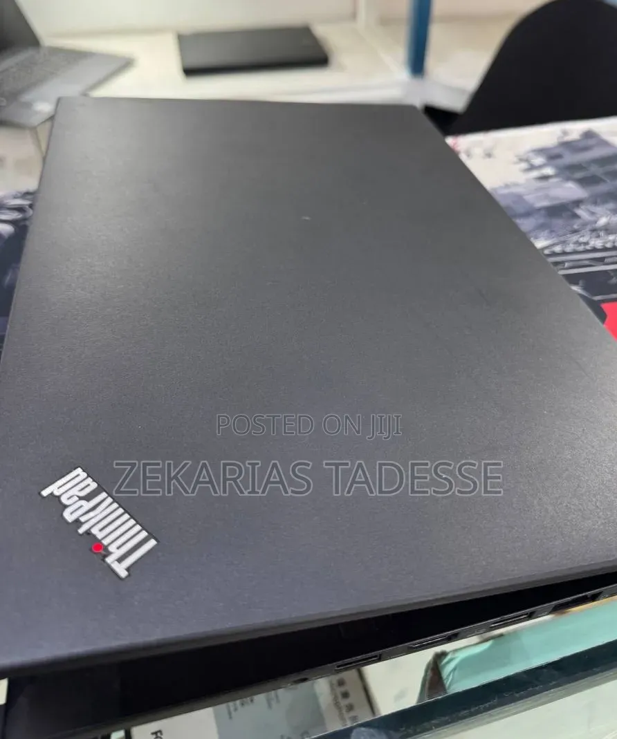 New Laptop Lenovo ThinkPad T480 8GB Intel Core i5 SSD 256GB