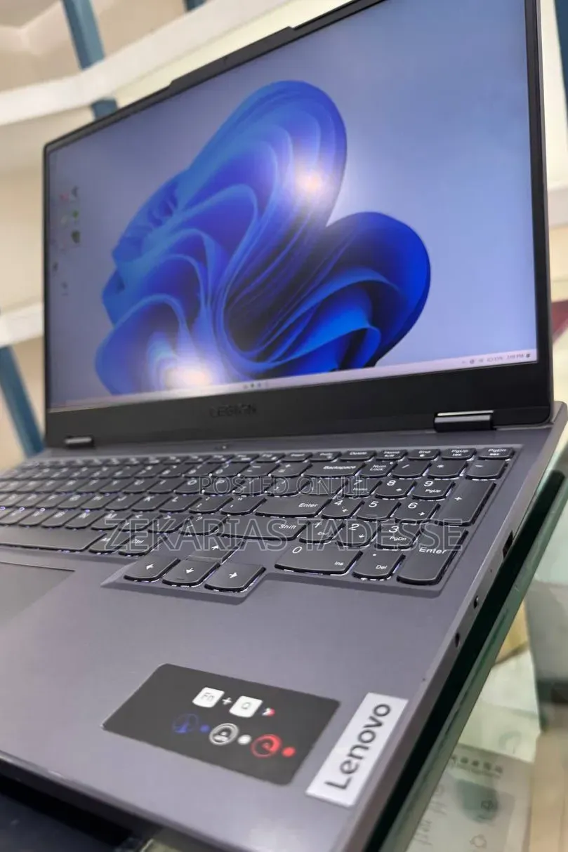 New Laptop Lenovo Legion 5 16GB AMD Ryzen 7 SSD 1T