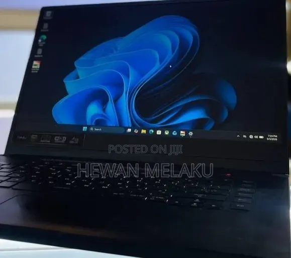 New Laptop Asus ROG Zephyrus G15 16GB AMD Ryzen 7 SSD 512GB