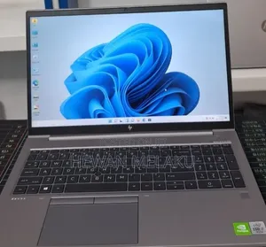 New Laptop HP ZBook 15 16GB Intel Core i7 SSD 512GB