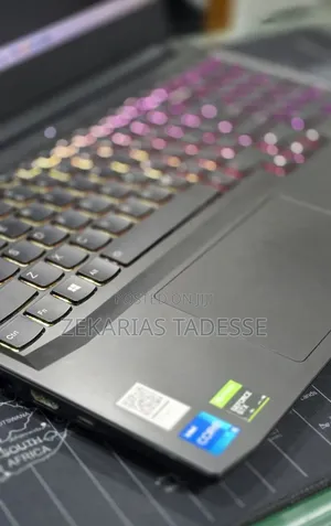 New Laptop Lenovo Ideapad 3 8GB Intel Core i5 SSD 512GB