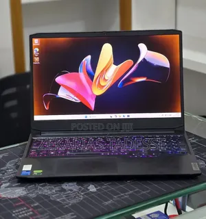 New Laptop Lenovo Ideapad 3 8GB Intel Core i5 SSD 512GB