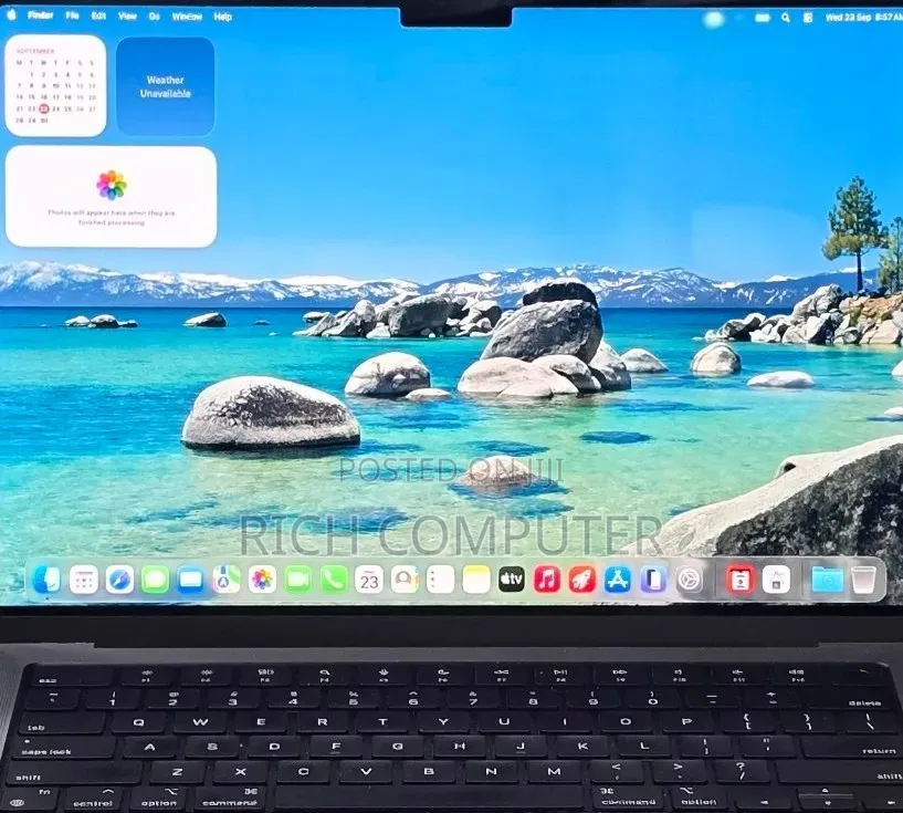 New Laptop Apple MacBook Pro 2021 M1 16GB Apple M1 SSD 512GB