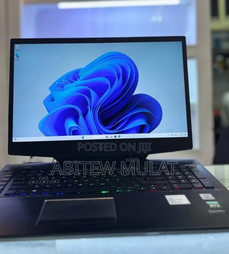 New Laptop HP Omen 17 16GB Intel Core i7 SSD 512GB