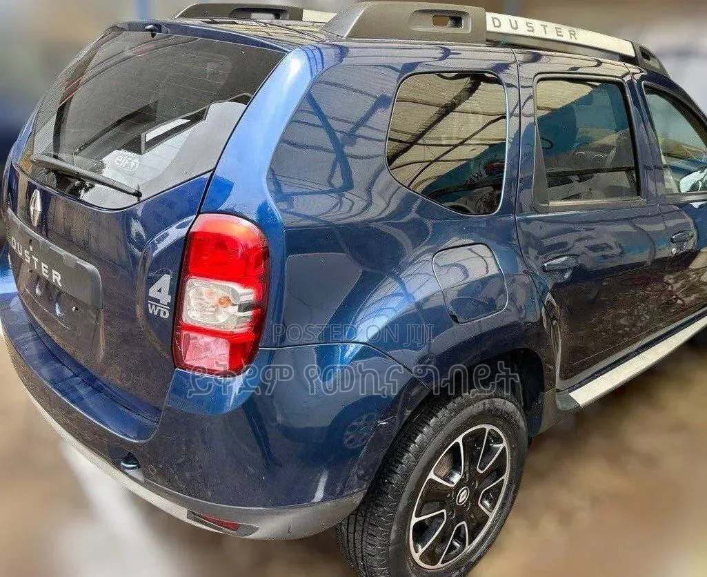 Renault Duster 2017 Blue