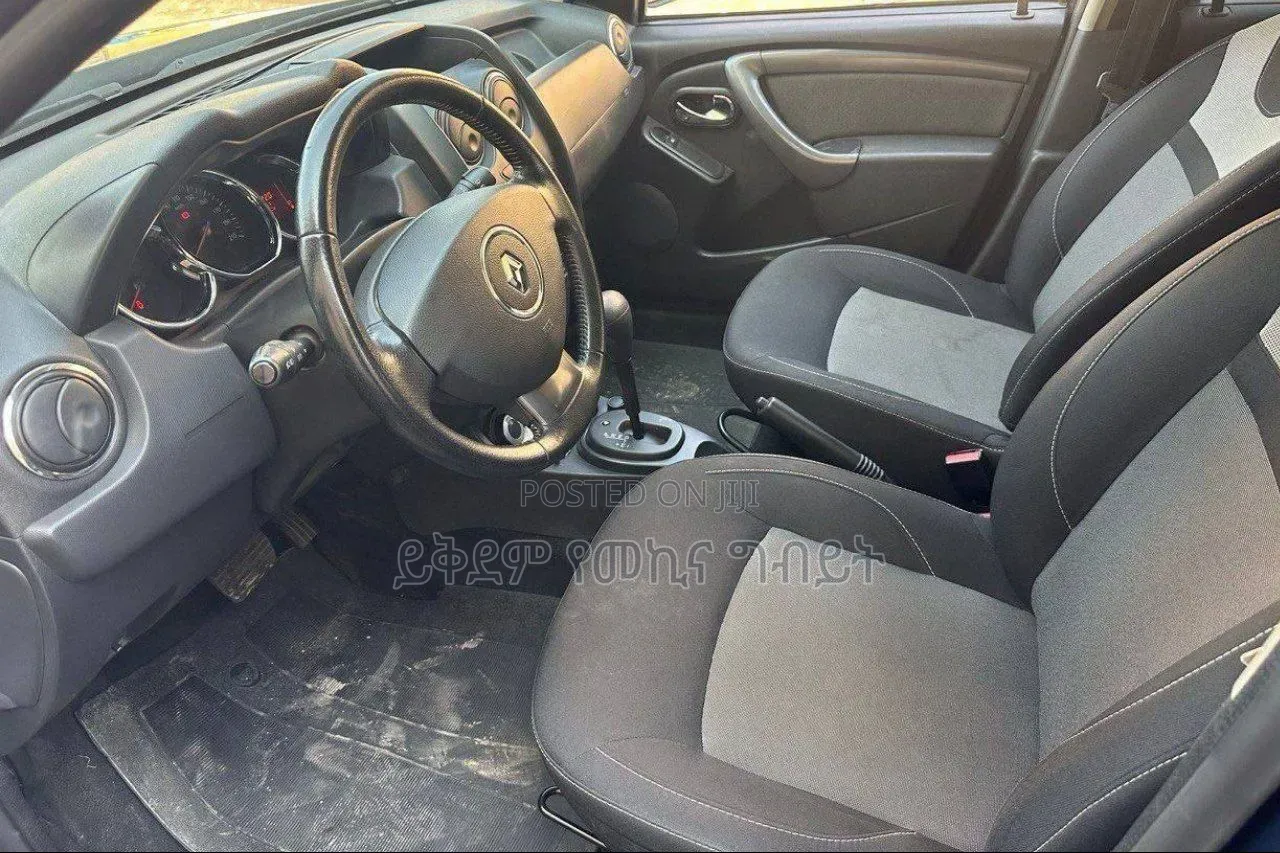 Renault Duster 2017 Blue