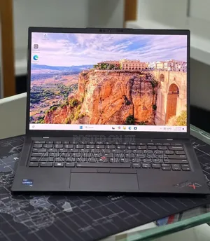 New Laptop Lenovo ThinkPad X1 Carbon 16GB Intel Core i7 SSD 512GB