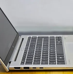New Laptop HP Elitebook 830 G11 16GB Intel Core Ultra 7 SSD 512GB