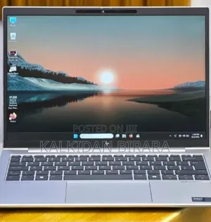 New Laptop HP Elitebook 830 G11 16GB Intel Core Ultra 7 SSD 512GB