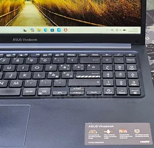 New Laptop Asus VivoBook 15 X505BA 16GB Intel Core i5 SSD 512GB