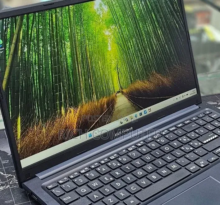 New Laptop Asus VivoBook 15 X505BA 16GB Intel Core i5 SSD 512GB