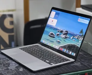 New Laptop Apple MacBook Pro 2020 M1 16GB Apple M1 SSD 256GB