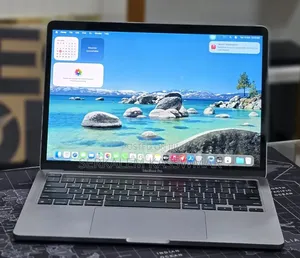 New Laptop Apple MacBook Pro 2020 M1 16GB Apple M1 SSD 256GB