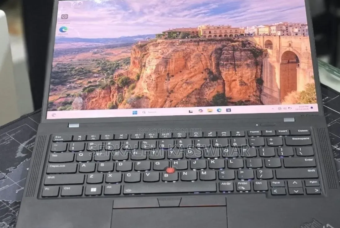 New Laptop Lenovo ThinkPad X1 Carbon 16GB Intel Core i7 SSD 512GB