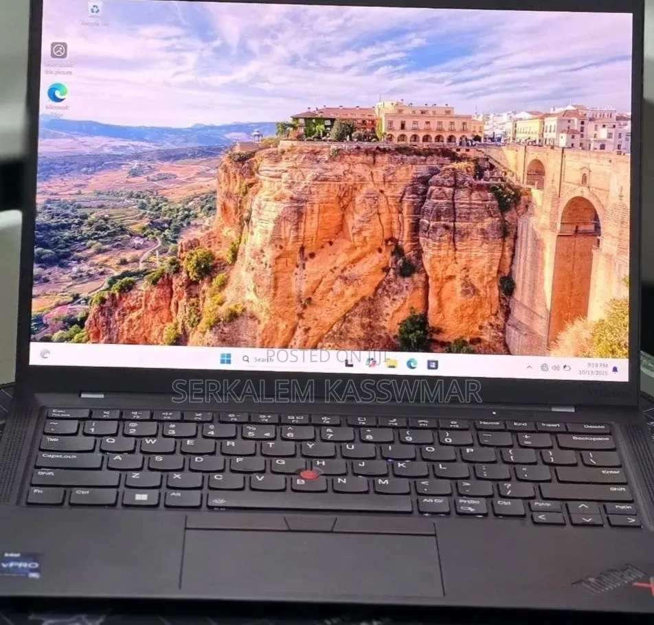 New Laptop Lenovo ThinkPad X1 Carbon 16GB Intel Core i7 SSD 512GB