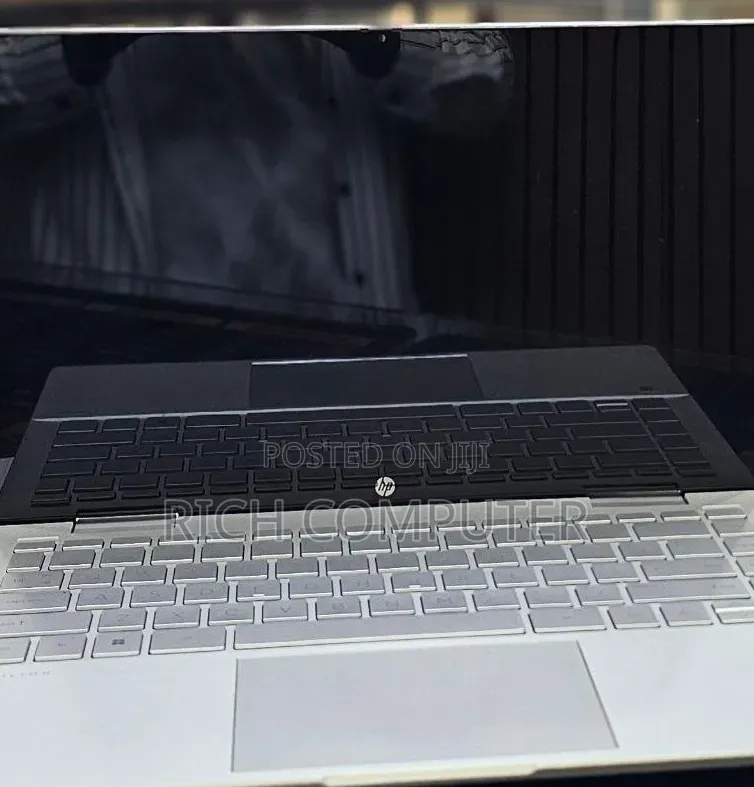 New Laptop HP Pavilion x360 16GB Intel Core i7 SSD 1T