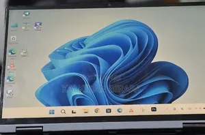 New Laptop Lenovo Yoga 9 16GB Intel Core Ultra 5 SSD 512GB