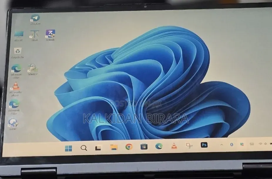 New Laptop Lenovo Yoga 9 16GB Intel Core Ultra 5 SSD 512GB