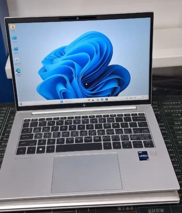 New Laptop HP EliteBook 840 G10 16GB Intel Core i7 SSD 1T
