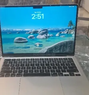 New Laptop Apple MacBook Air 2022 M2 16GB Apple M2 SSD 1T