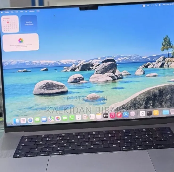 New Laptop Apple MacBook Pro 2021 M1 Max 16GB Apple M1 Pro SSD 512GB