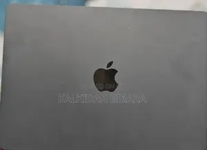 New Laptop Apple MacBook Air 2022 M2 8GB Apple M2 SSD 512GB