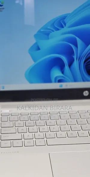 New Laptop HP Pavilion 15 8GB Intel Core i5 HDD 1T