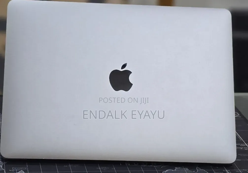 New Laptop Apple MacBook Pro 2021 M1 16GB Apple M1 Pro SSD 256GB