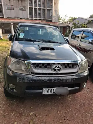 Toyota Hilux 2008 Black