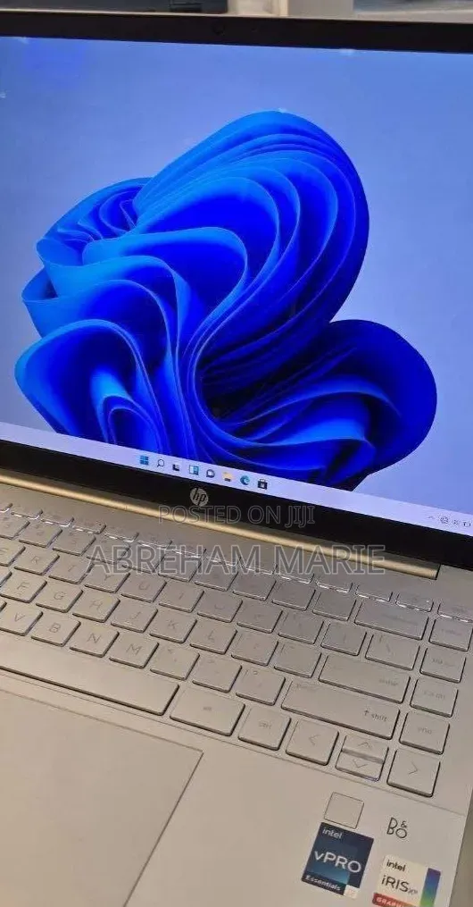 New Laptop HP Pavilion 14 16GB Intel Core i7 SSD 512GB