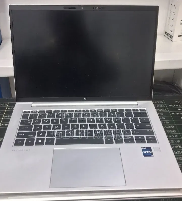 New Laptop HP EliteBook 840 G10 16GB Intel Core i7 SSD 1T