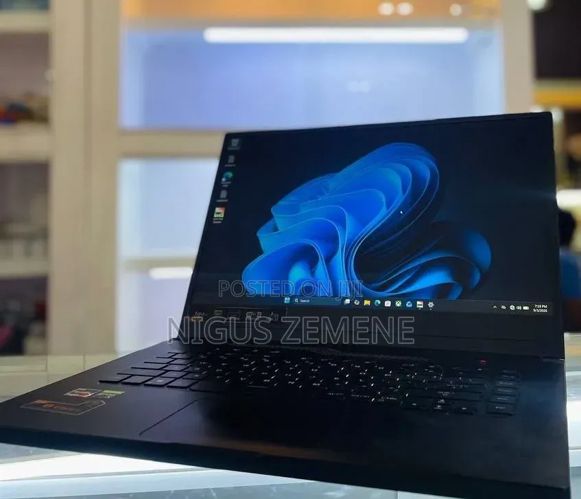 New Laptop Asus ROG Zephyrus G15 16GB AMD Ryzen 7 SSD 512GB
