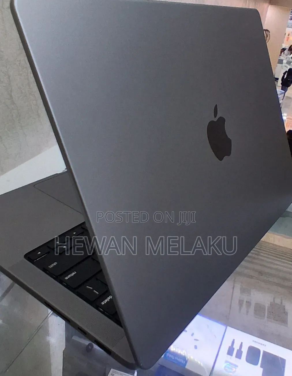 New Laptop Apple MacBook Pro 2021 M1 Max 32GB Apple M1 Max SSD 1T