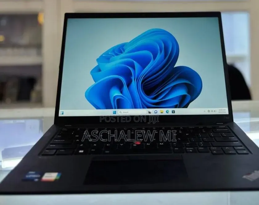 New Laptop Lenovo Yoga 2 16GB AMD Ryzen 7 SSD 512GB