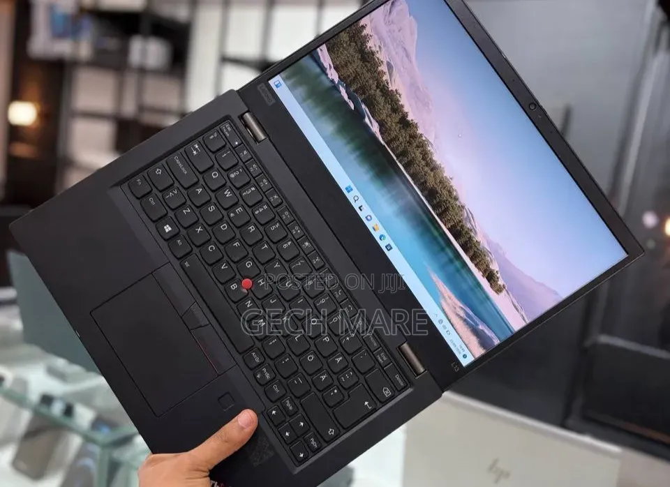 New Laptop Lenovo ThinkPad T14 16GB Intel Core i5 SSD 512GB