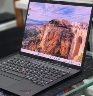 New Laptop Lenovo ThinkPad X1 Carbon 16GB Intel Core i7 SSD 512GB